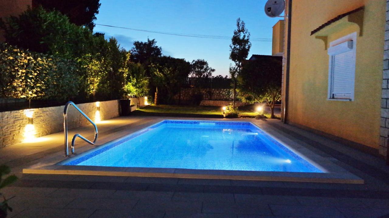 Holiday House Holek Шіло Екстер'єр фото