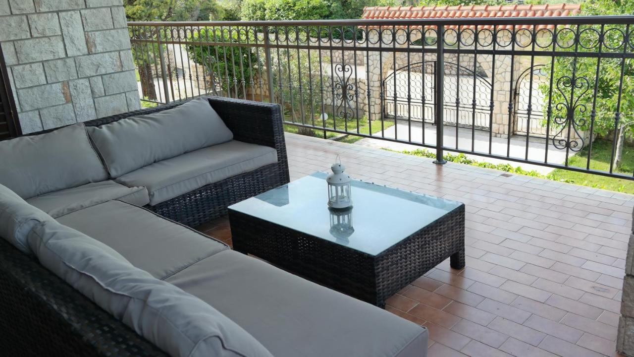 Holiday House Holek Шіло Екстер'єр фото